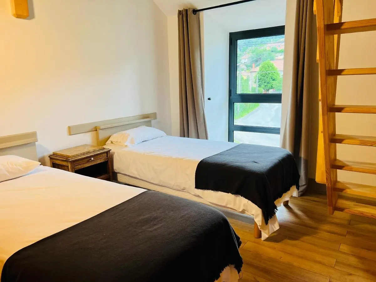 Le Domaine D'Arignac - La Grande Maison Bed & Breakfast